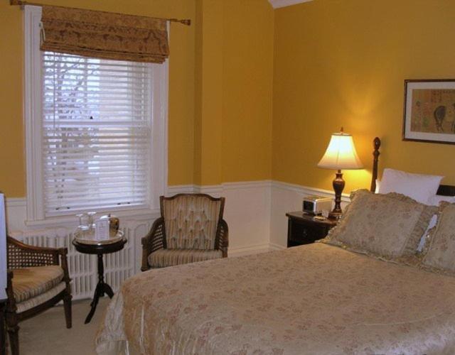 Perth Manor Boutique Hotel Room photo